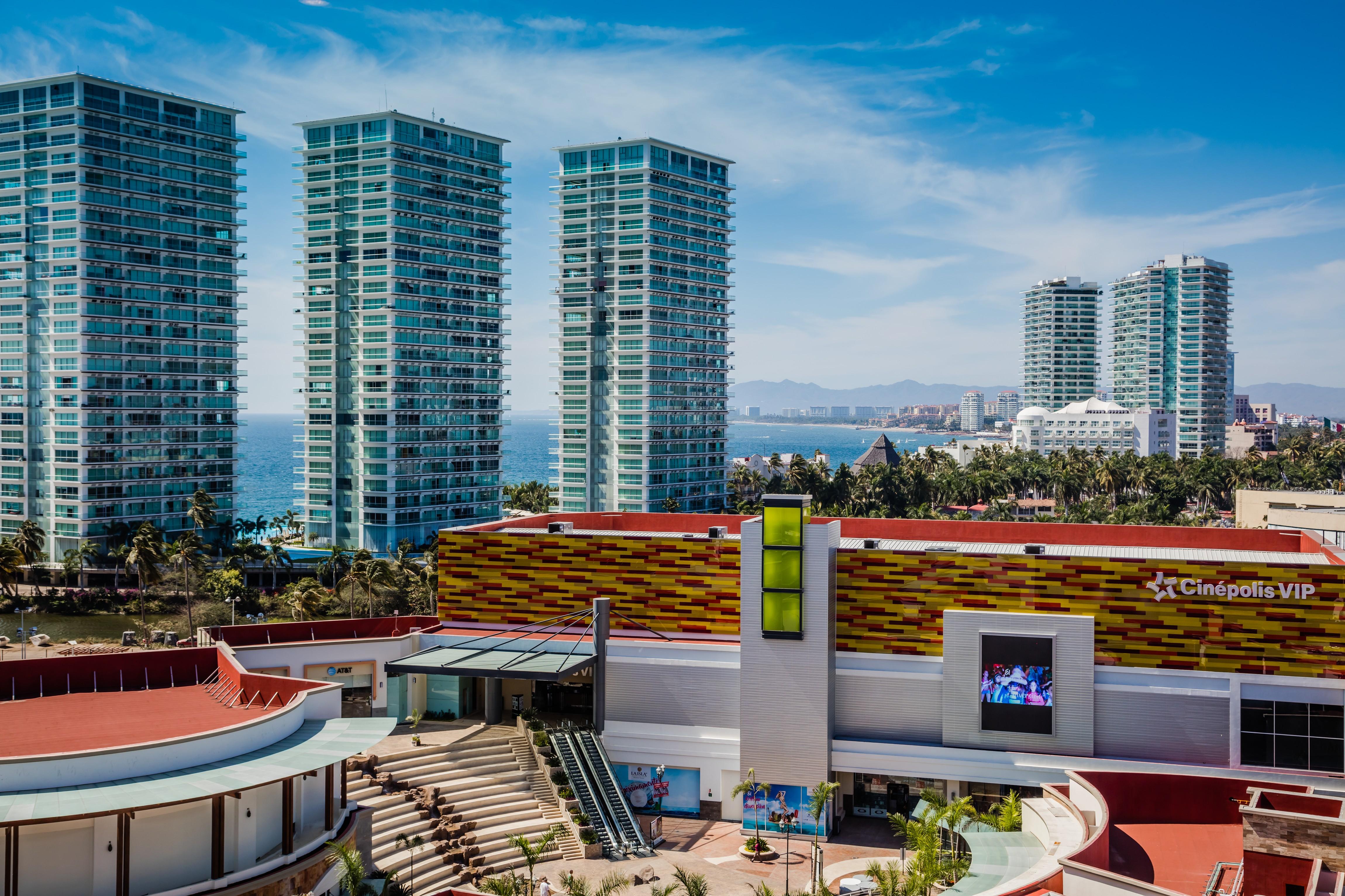 Fiesta Inn Puerto Vallarta Isla Екстериор снимка